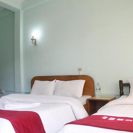 Pushpa Guest House Покхара Экстерьер фото